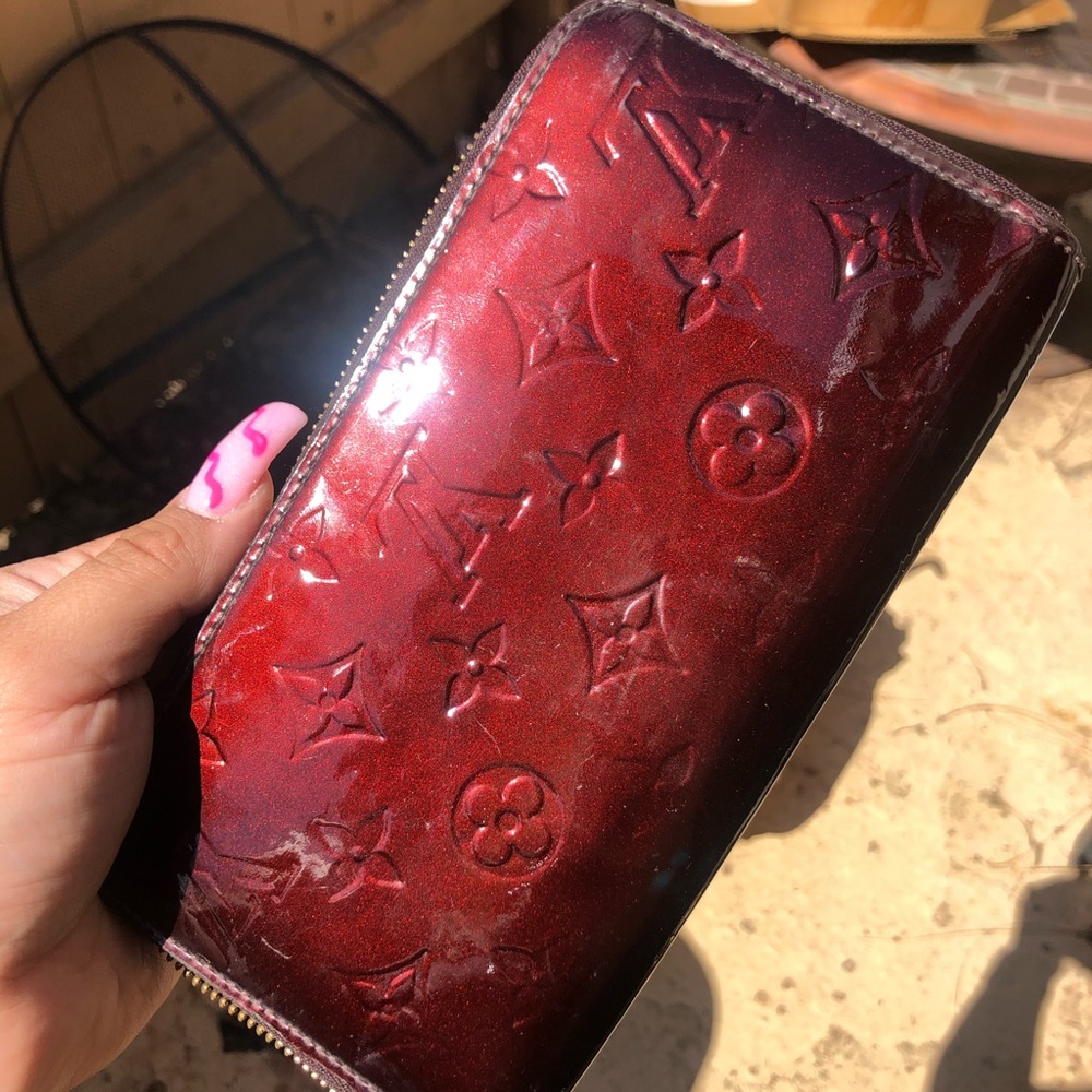 Louis Vuitton amarante verni zippy wallet